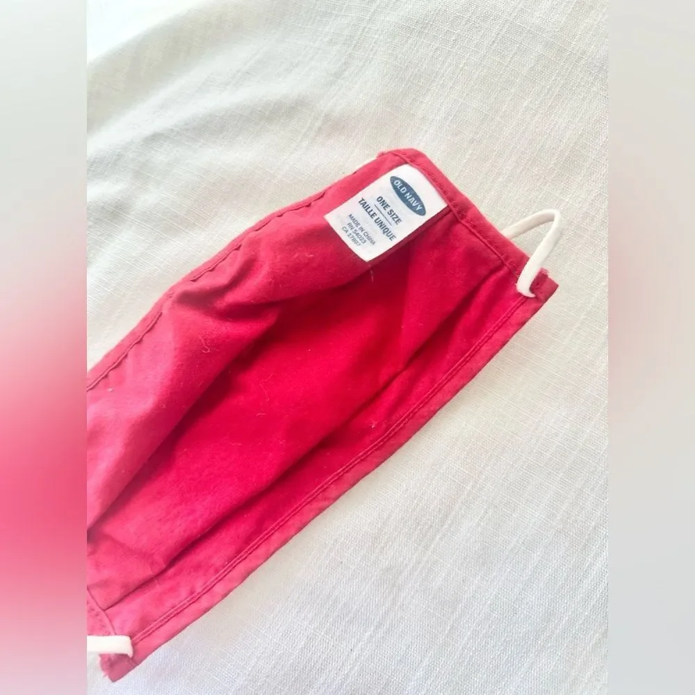 Old navy red face mask